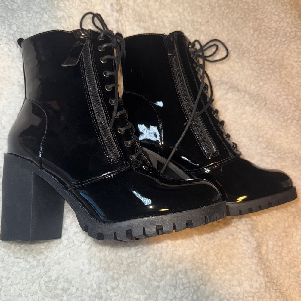 Fashion Nova Glossy Black Heeled Boots - Picture 3 of 5